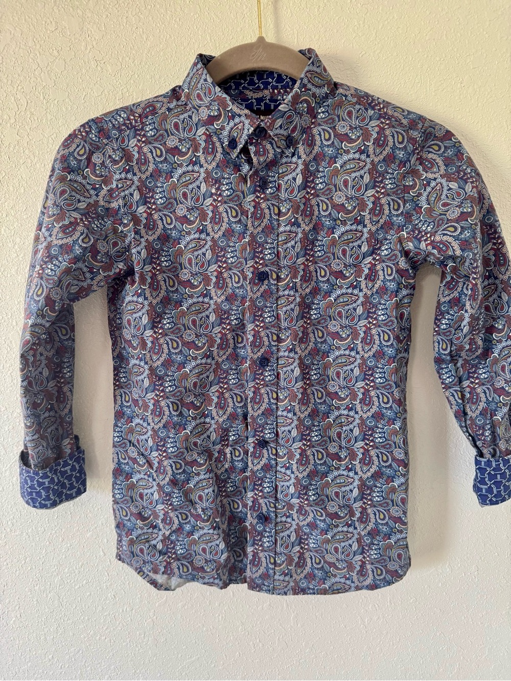 Johnston & Murphy Blue and Burgundy Paisley Button-Down Shirt Size 8-10